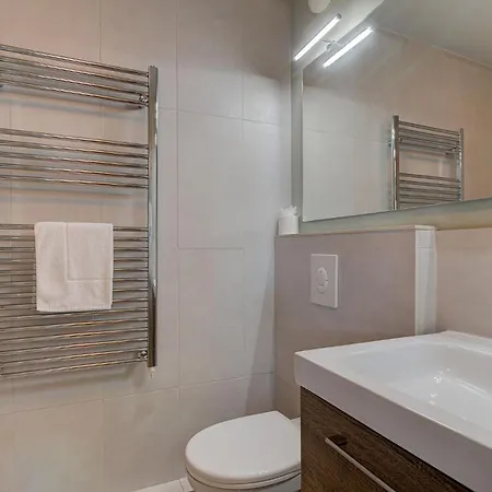 Fermes Du Montenvers B2- Alpes Travel - Appartement Chamonix